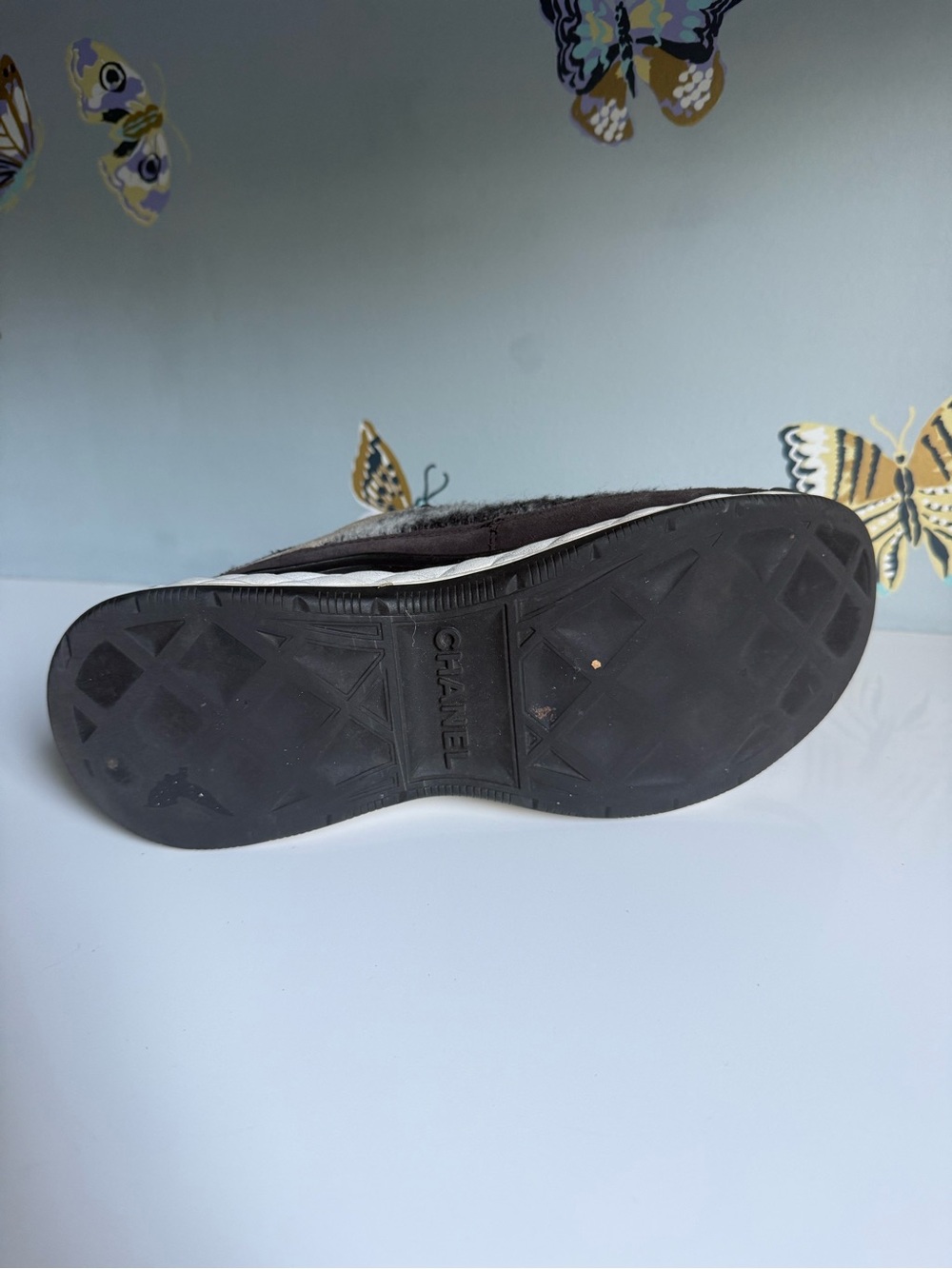 Chanel Black Gray Suede Felted Wool CC Cinch Close Sneakers - Picture 14 of 15